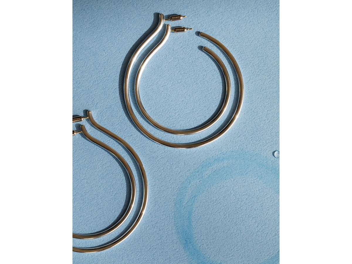 ete bijoux　2.リサイクル or アップサイクルでできている商品